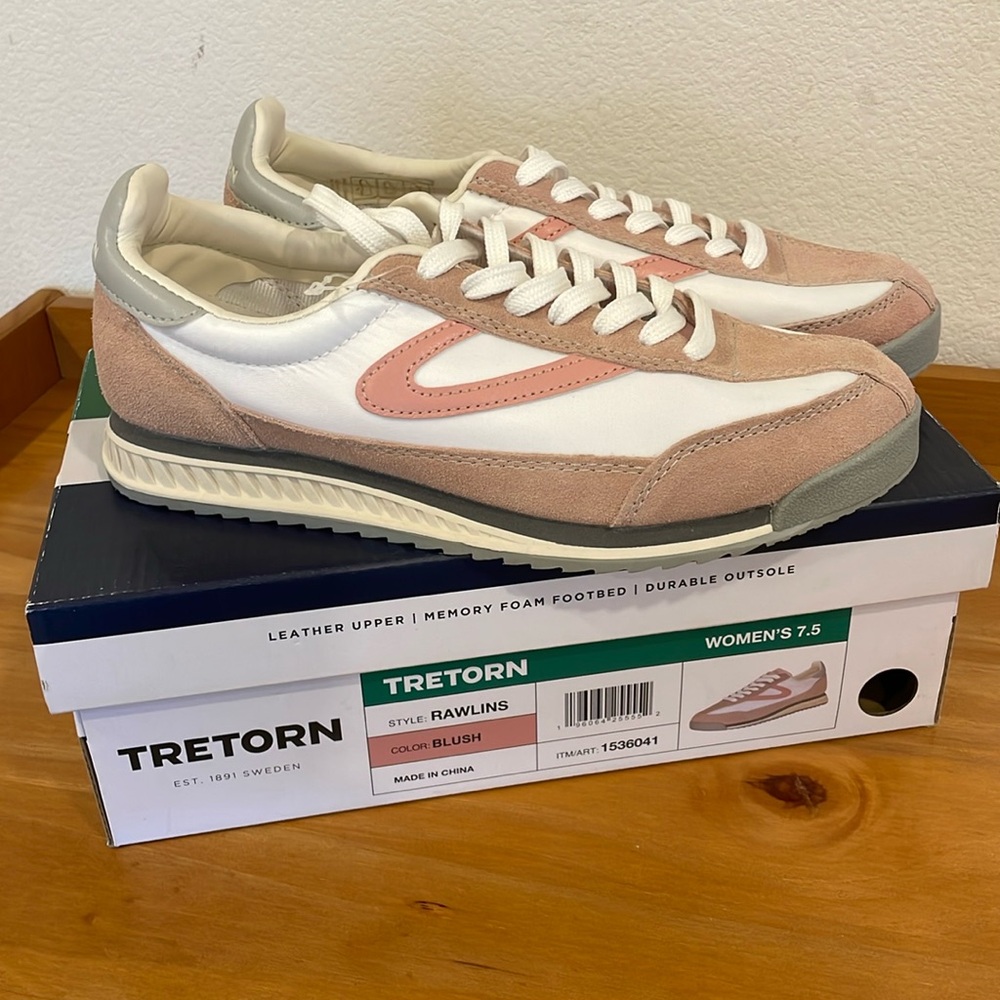Tretorn Rawlins Pink NWT